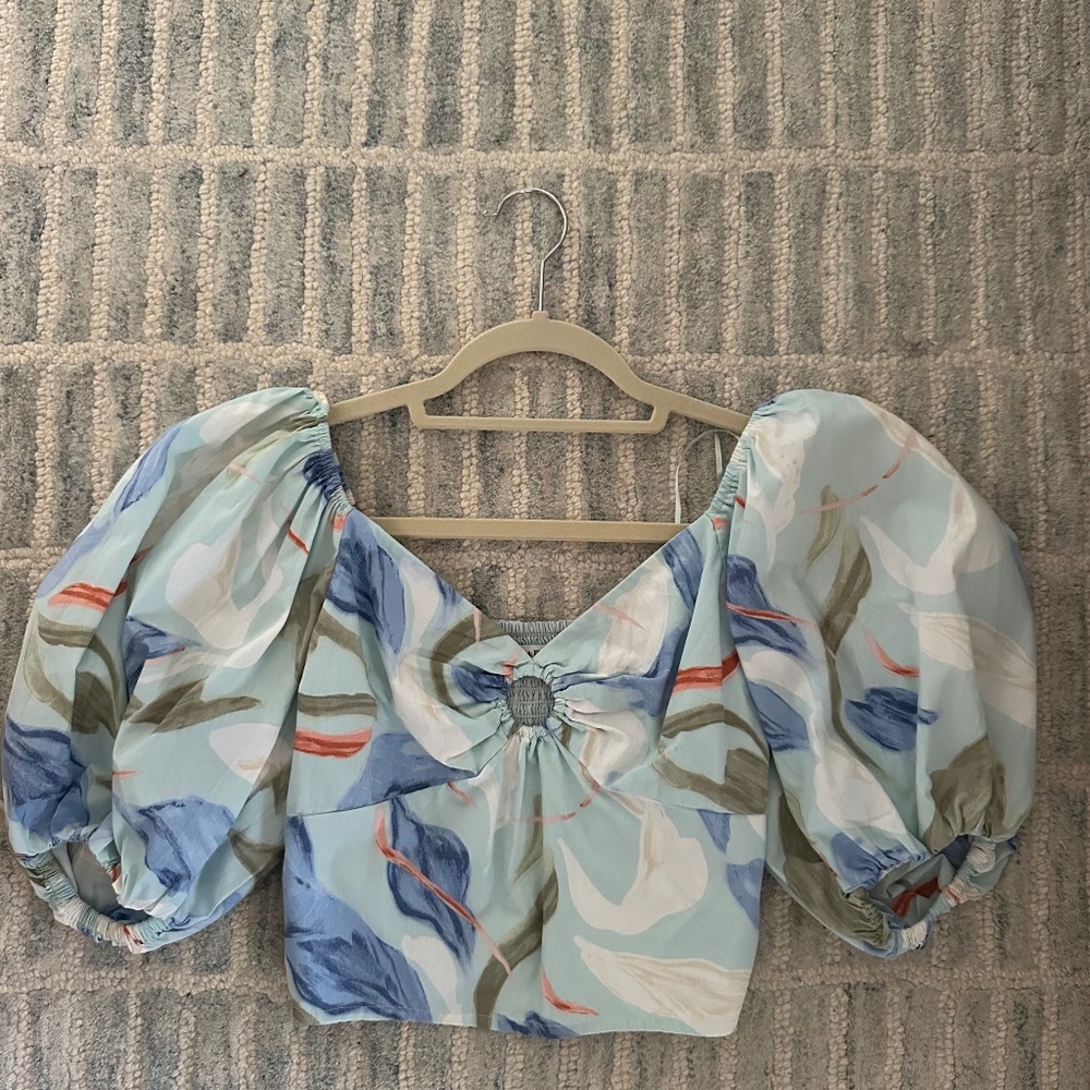 Abercrombie top